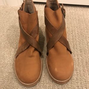 Free People short boots!!